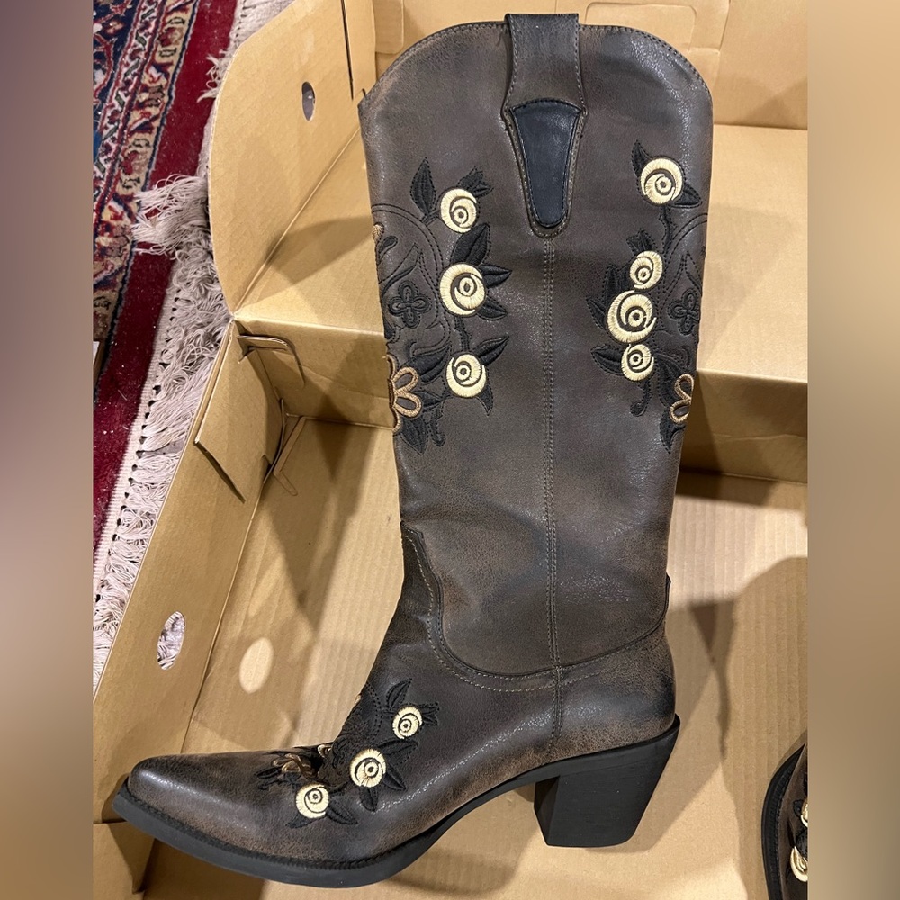 Roper Cowboy Boots